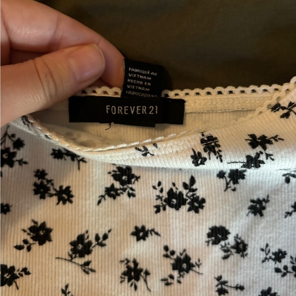 White Floral Tank Top - Picture 2 of 3